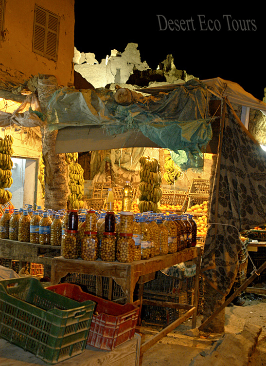 השוק של סיווה נאת המדבר הציורית